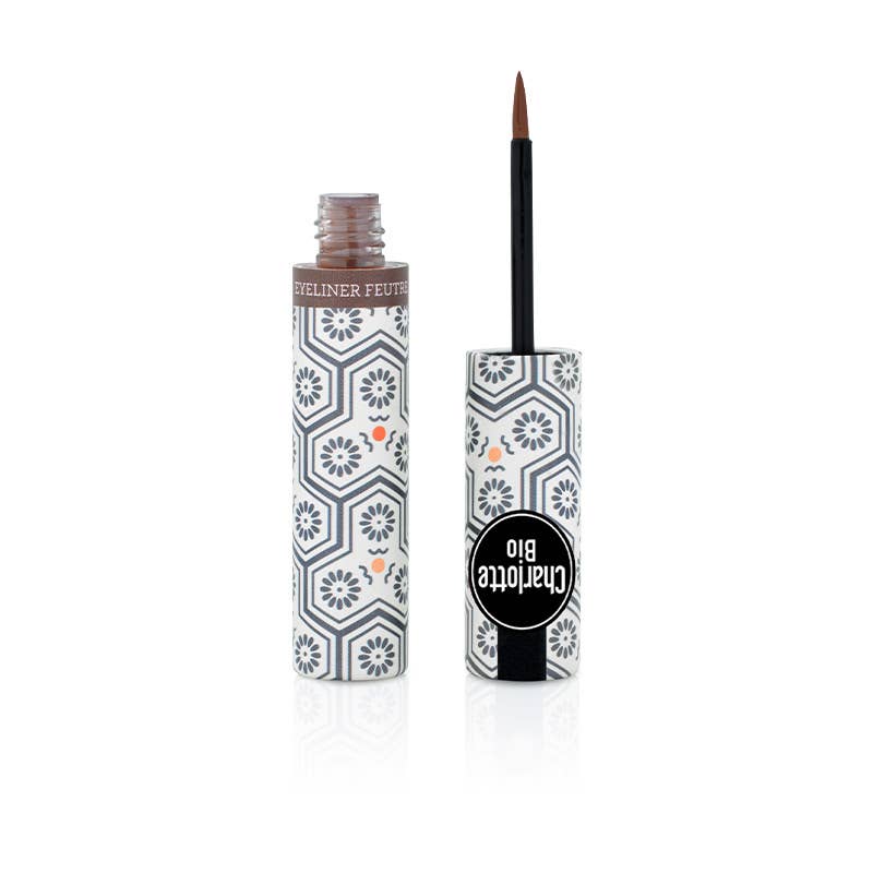 Papeterie Eyeliner feutre – CHARLOTTE BIO – en situation