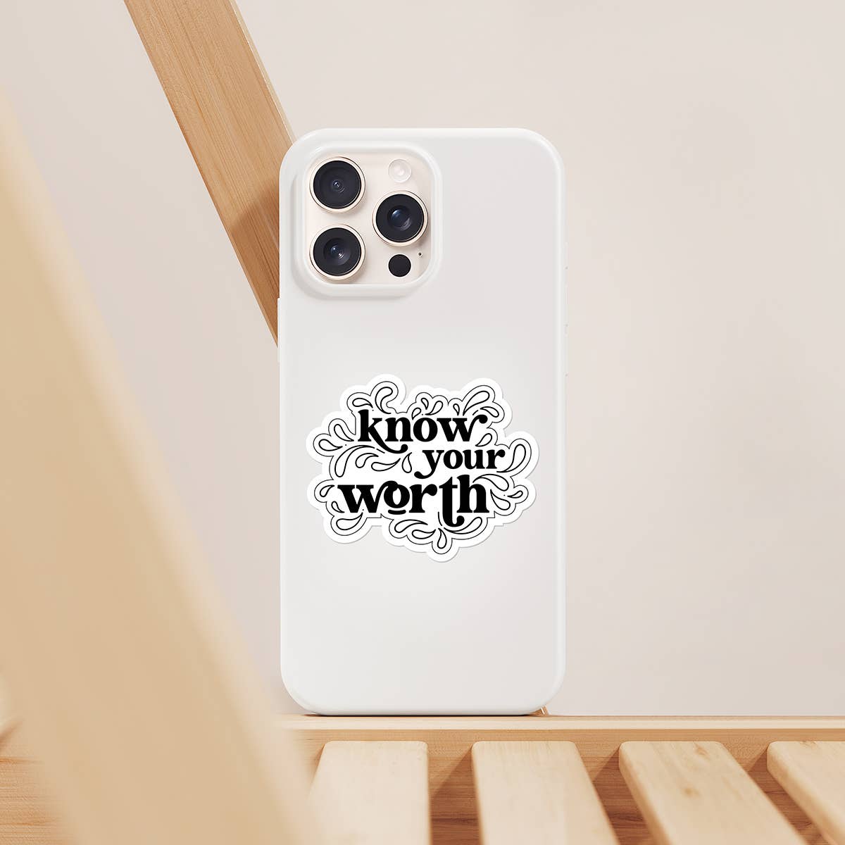 Know Your Worth – vue 2 – Autocollant | George Genève