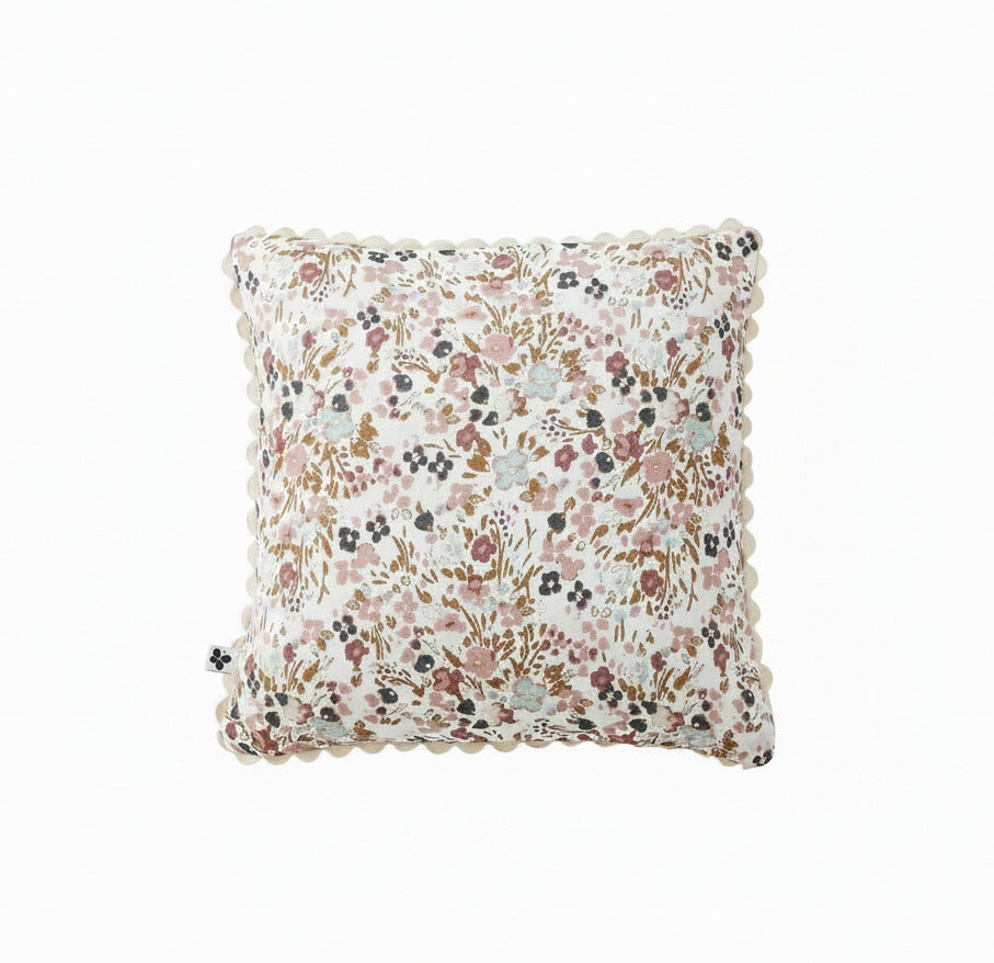 Coussin Capucine Pampa en gaze de coton imprimée 40 x 40 cm, L'effet Papillon, George Genève