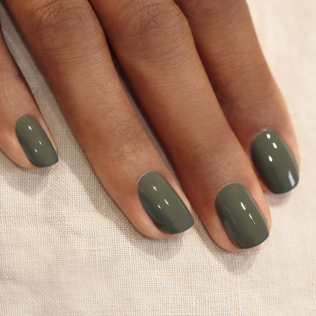 Vernis Green - Khaki – vue 2 – MANUCURIST | George Genève
