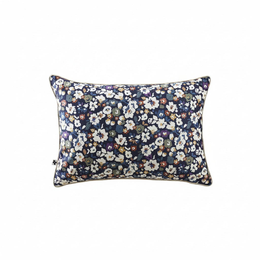 Coussin Coline en velours imprimé 40 x 60 cm, L'effet Papillon, George Genève