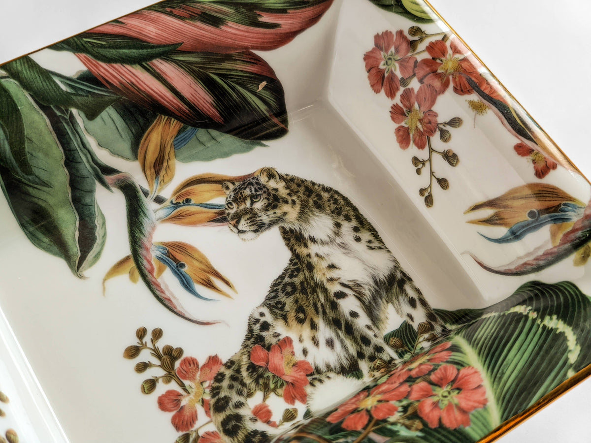 Vide-poche Animalia en porcelaine, fleurs tropicales et animaux – Grand Tour, Vito Nesta