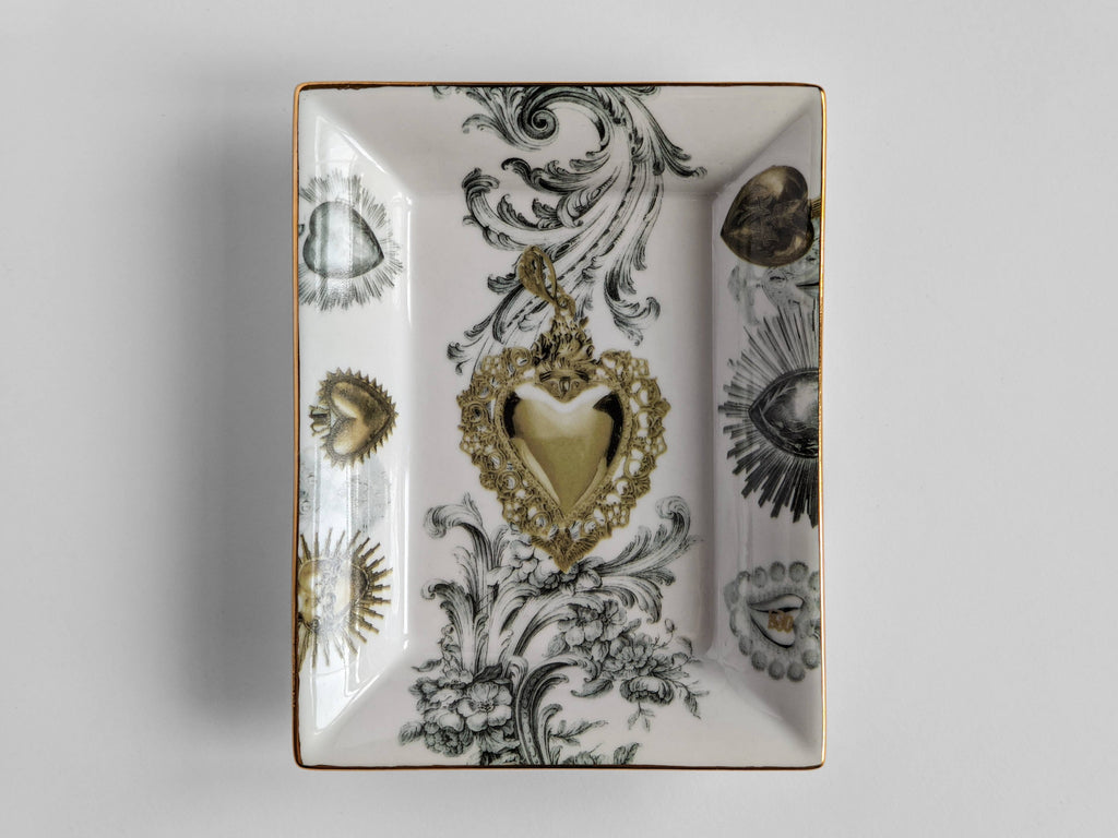 Cendrier Ex-Voto en porcelaine, décor baroque or et argent – Grand Tour, Vito Nesta