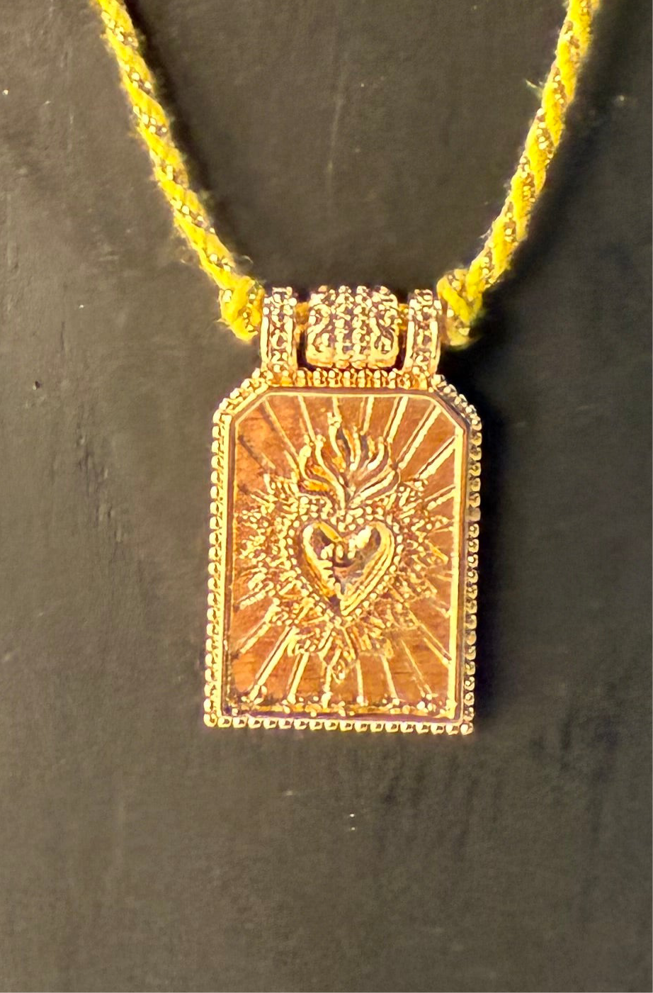 Collier Ex Voto Jaune