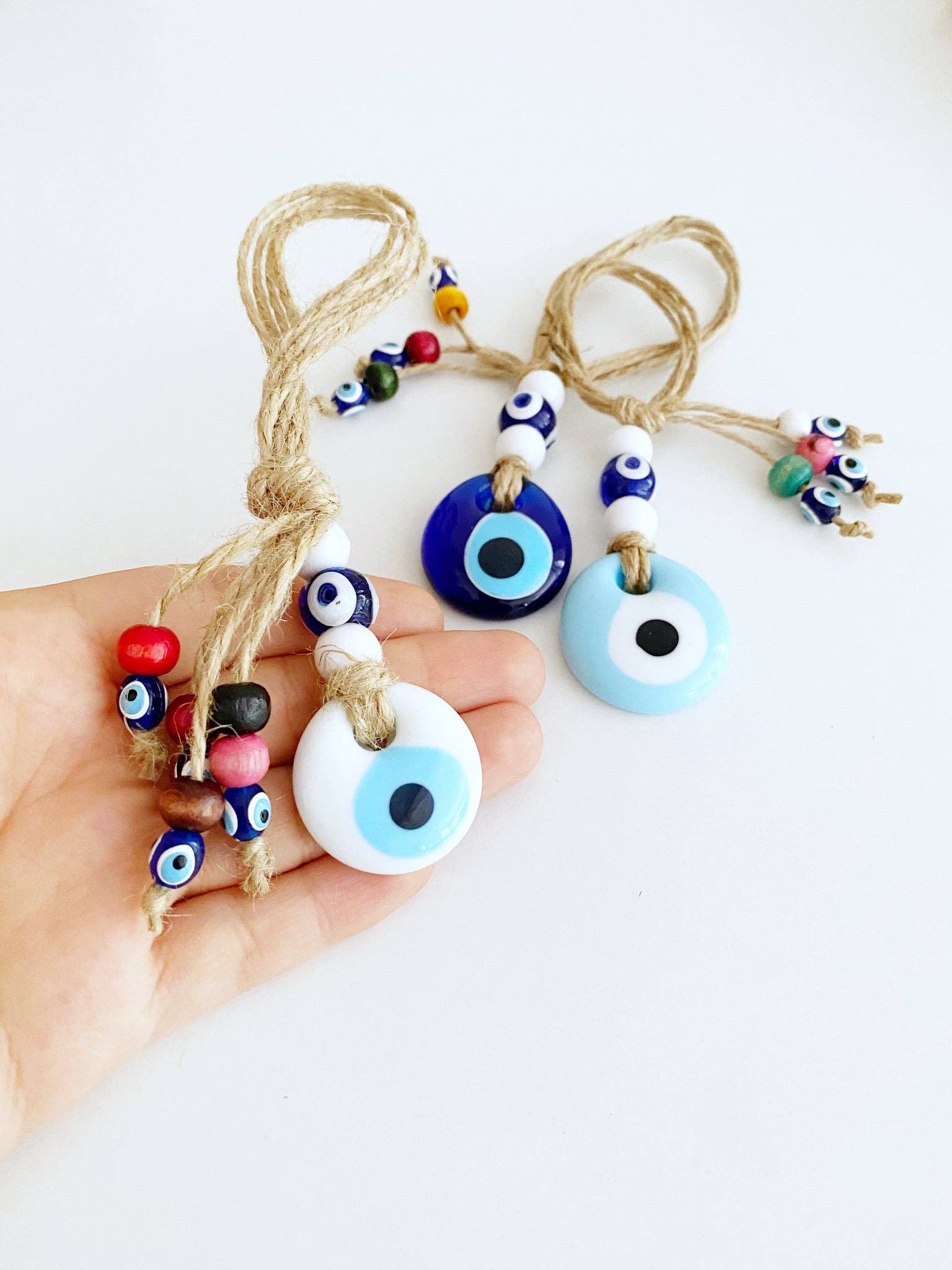 EVILEYE - Oeil en verre et perles de couleur M