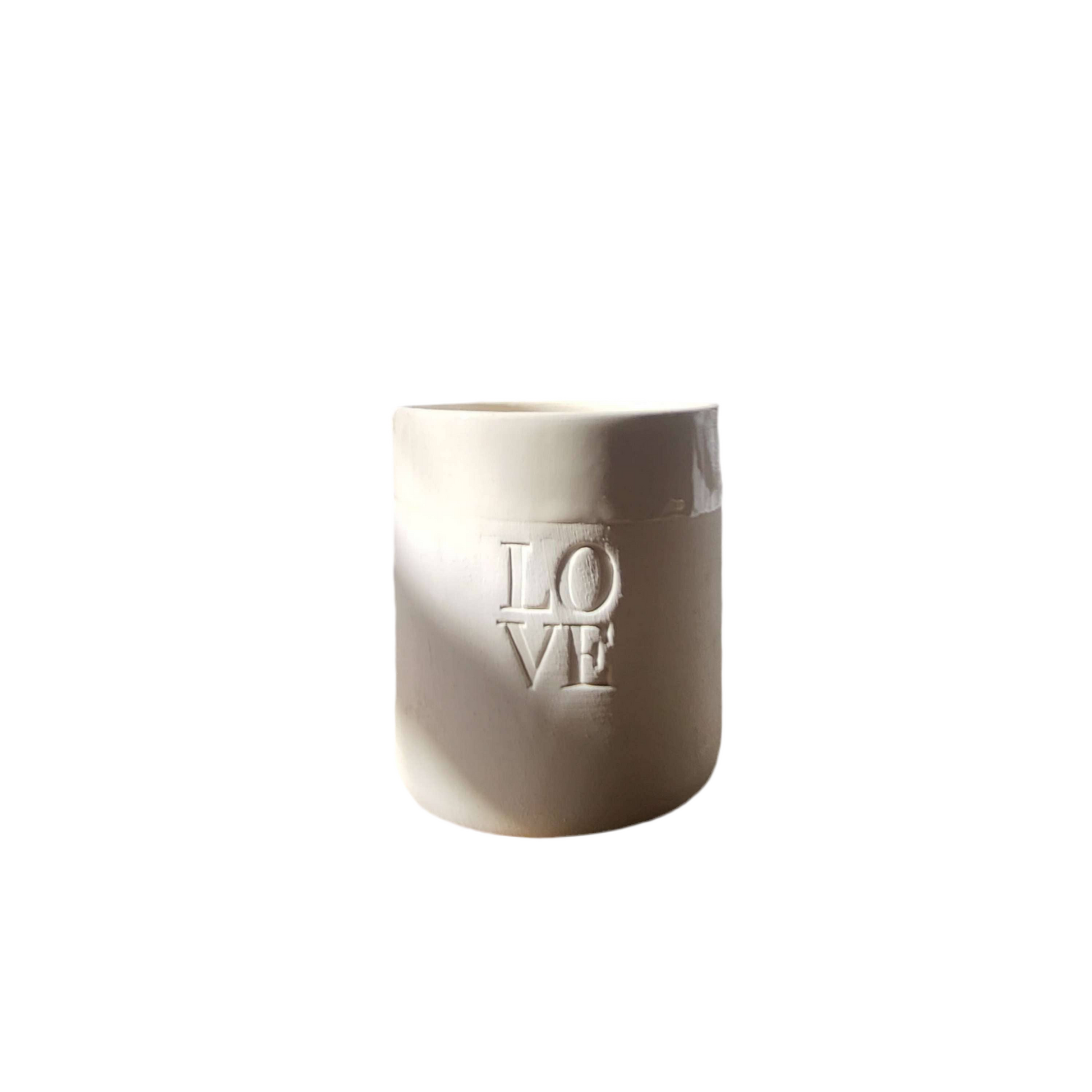 LPDV - Gobelet en céramique L O V E