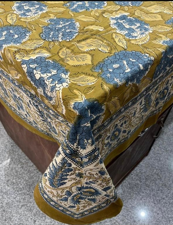 BE MY VALENTINE - Nappe en block print ocre