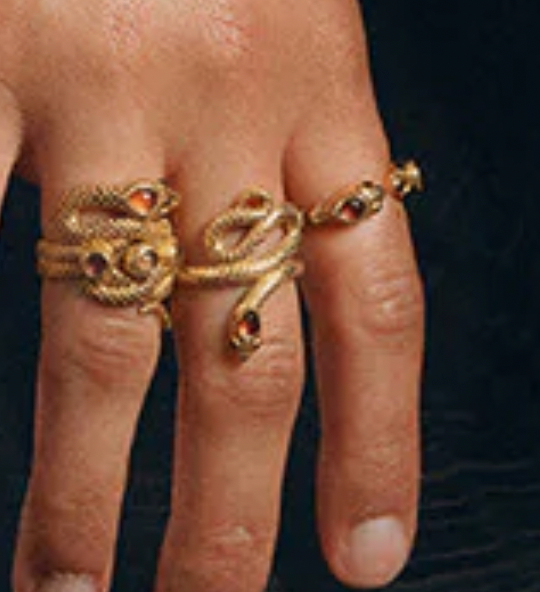 Bague Sissi Serpent Pierre – vue 3 – LA2L | George Genève