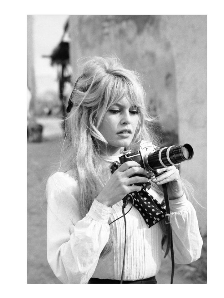 BLUE SHAKER - Brigitte Bardot photographe