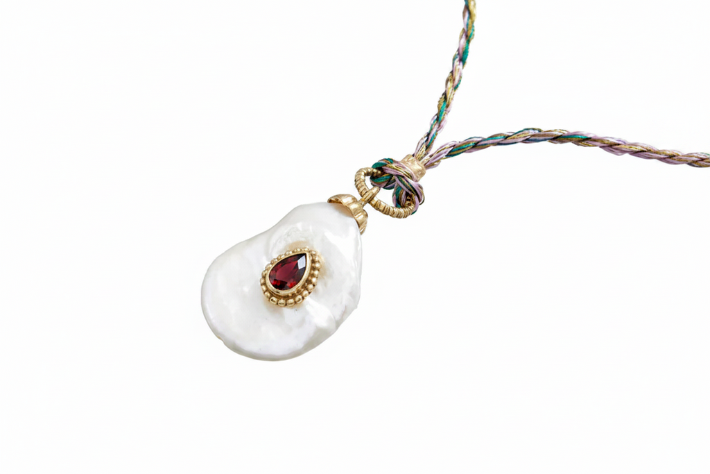 ROOM SERVICE - Naiade Charm Necklace 