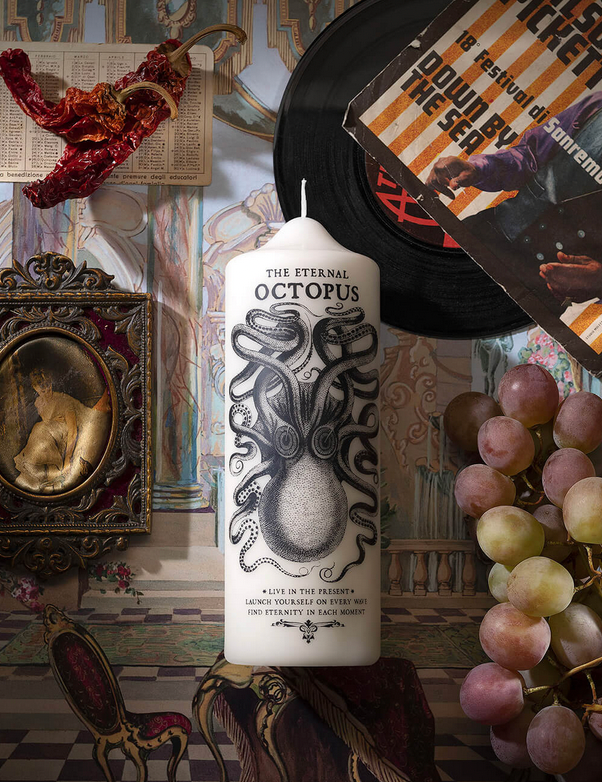 CORETERNO - Bougie Visionary Pillar The Eternal Octopus