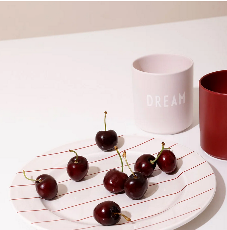DESIGN LETTERS - Mug Dream