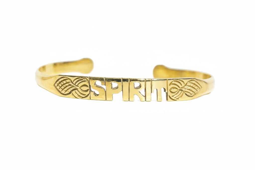 Bracelet en laiton gravé à la main inscription Spirit – FLORA JANE
