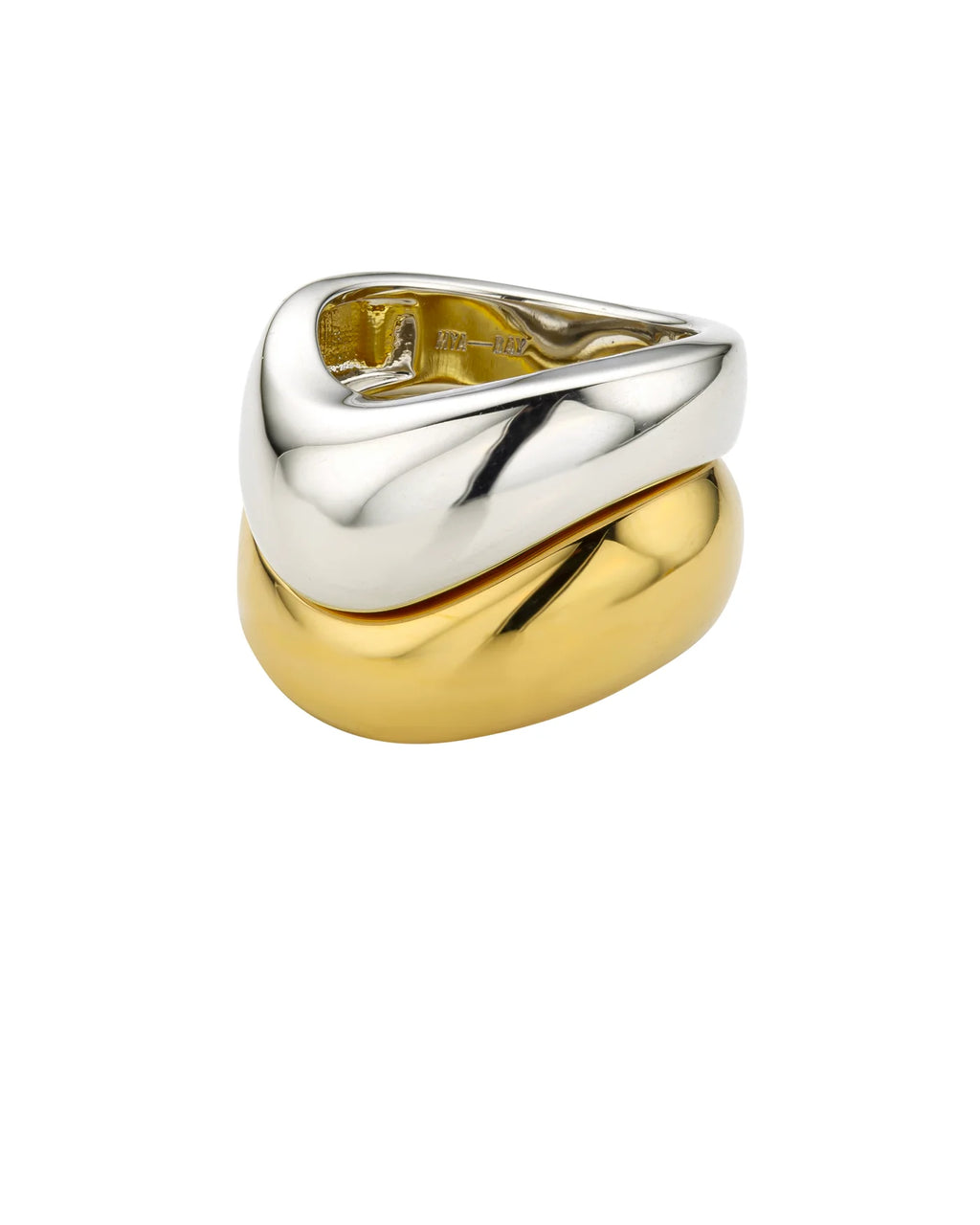 MYA BAY - Bague Round One