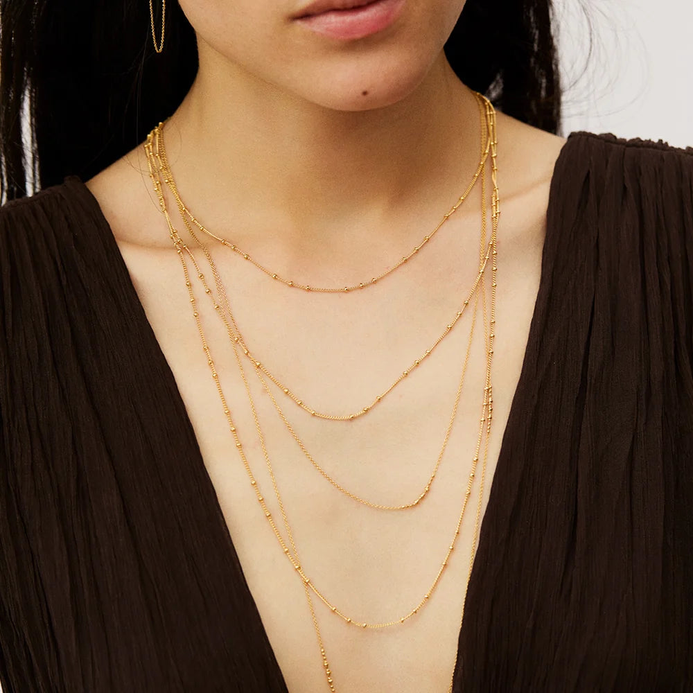 Collier simple Galatée en laiton plaqué or 24k – BDM STUDIO – détail