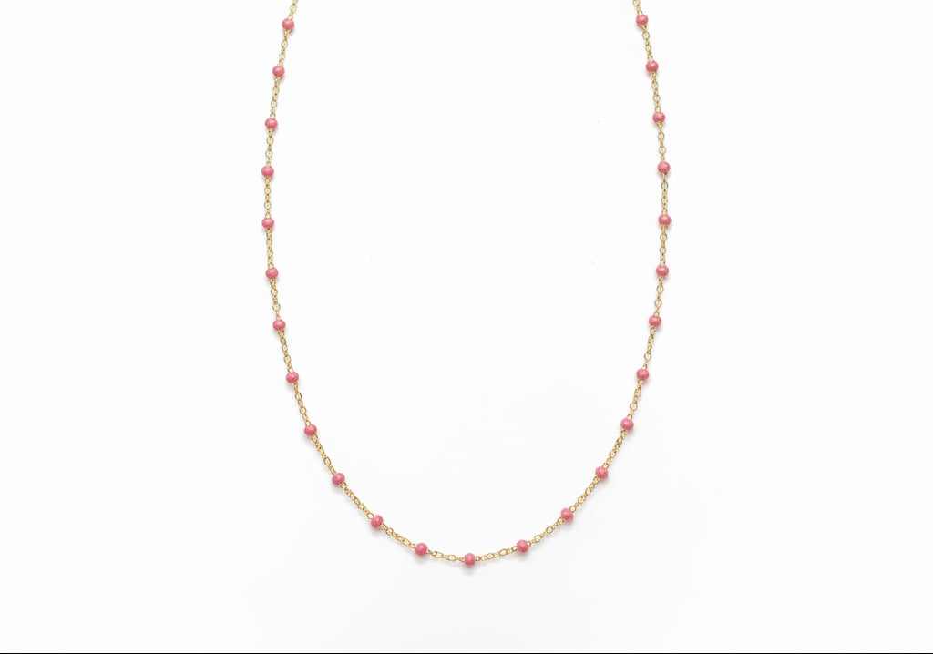 Collier chaîne et perles de résine Rose Irisé