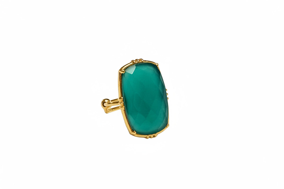 AU FIL DE LO – Ovaler Ring mit grünem Onyx 
