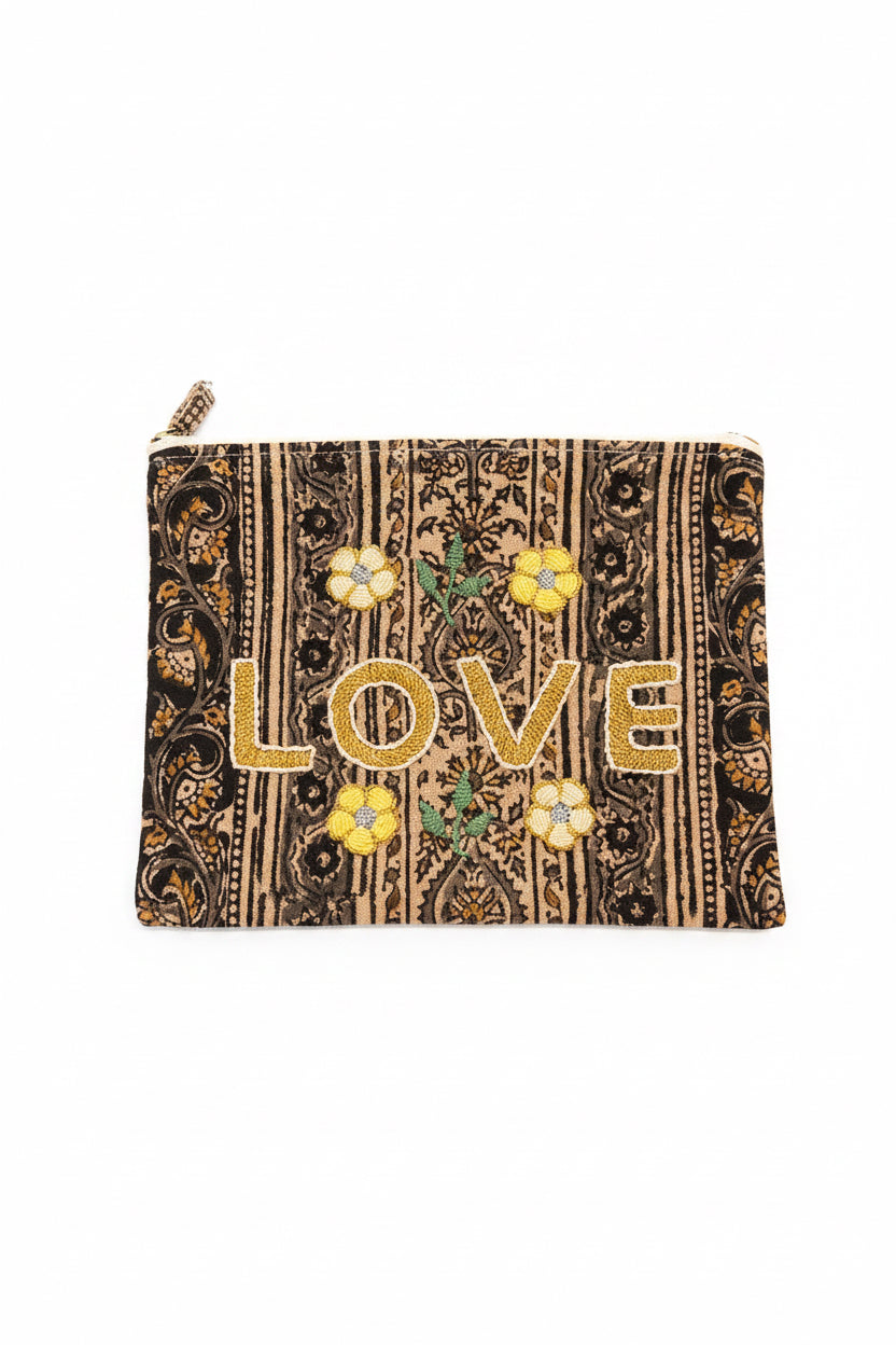 Sac Pochette brodé Love – CSAO – 4