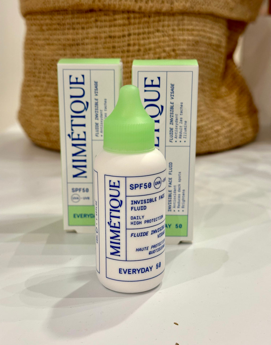 Fluide Invisigle Visage - EVERYDAY 50 – vue 2 – MIMÉTIQUE | George Genève