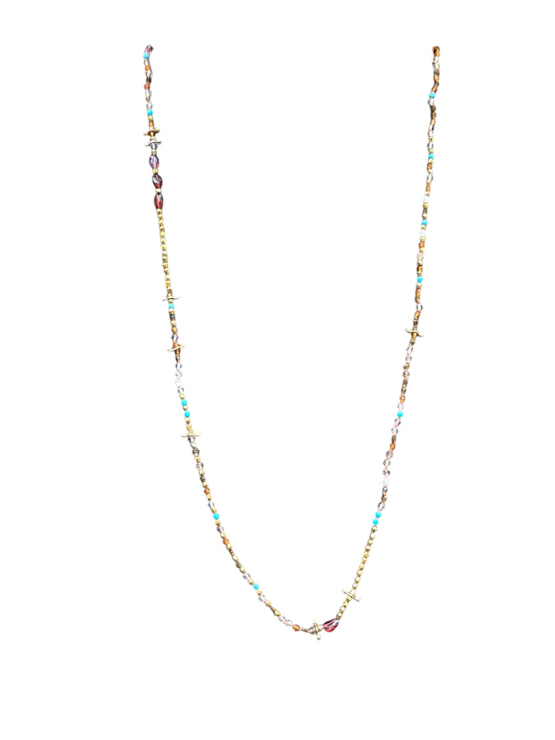 ROOM SERVICE - Collier Adoum multi tours
