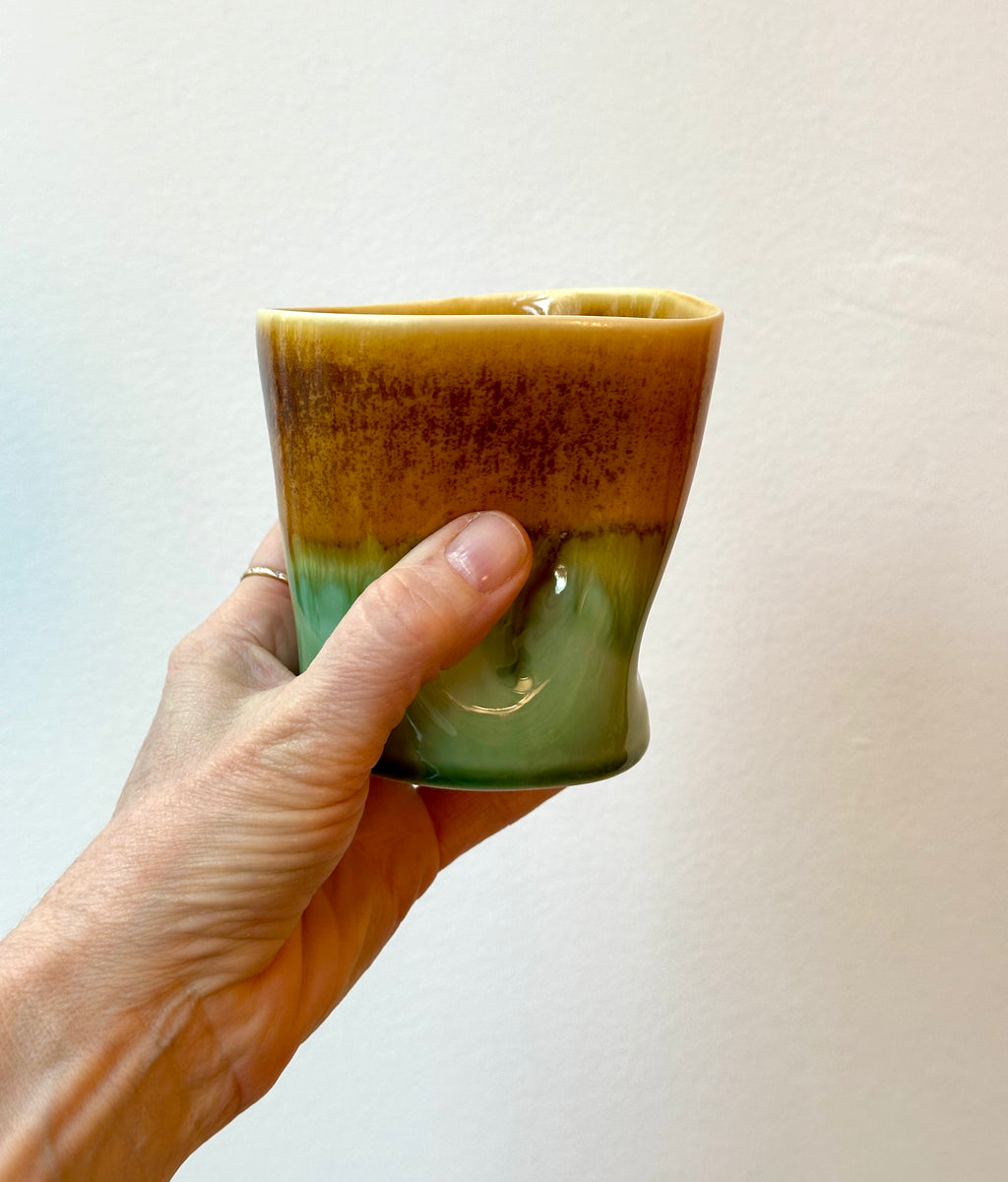Mug en céramique – vue 2 – SGW LAB | George Genève