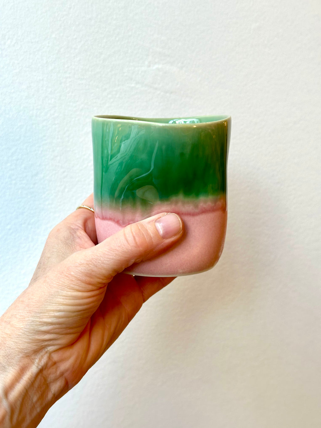 Mug en céramique – vue 3 – SGW LAB | George Genève