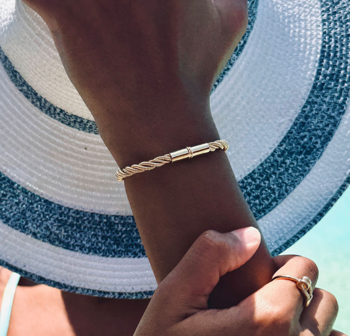 SING A SONG - Bracelet Twist aimanté