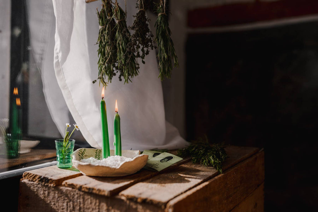 Bougie Romarin verte avec sa fiche rituelle, Antevasin's Store