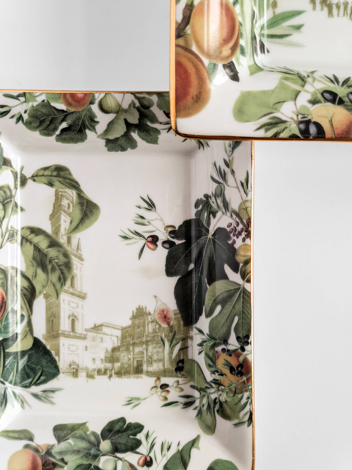 Vide-poche Apulie en porcelaine décorée à la main – Grand Tour, Vito Nesta