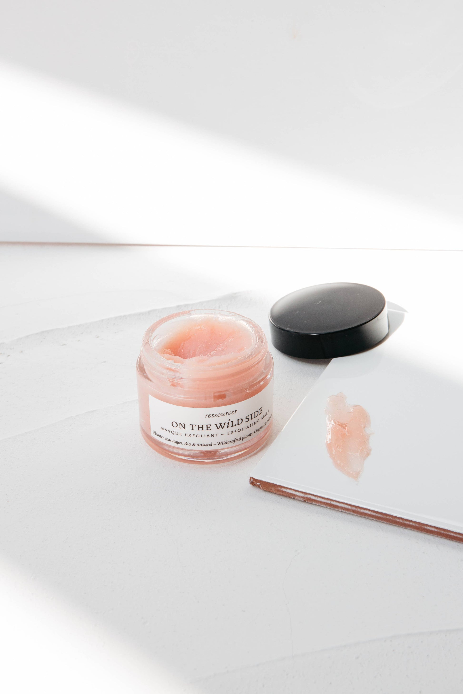 Masque Exfoliant – vue 4 – ON THE WILD SIDE | George Genève