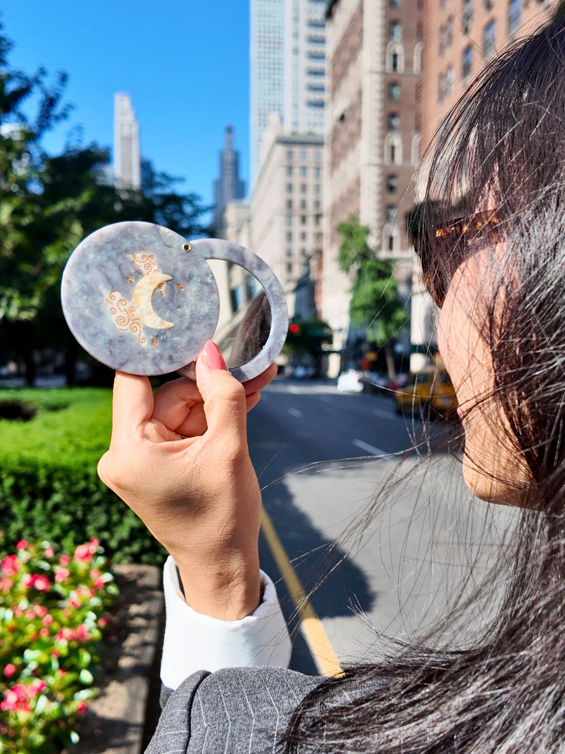 SOLAR ECLIPSE - Compact Mirror Lune