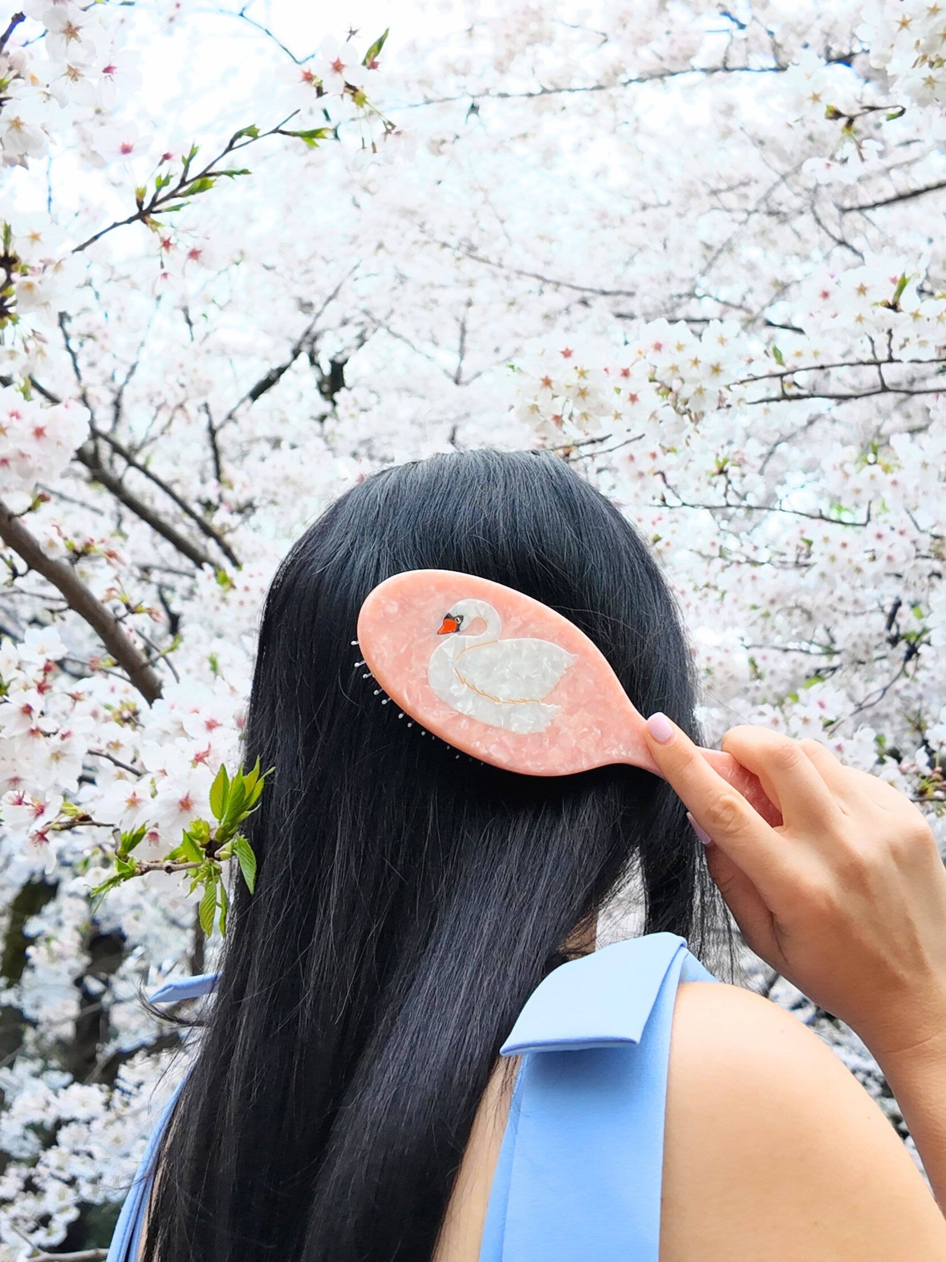 SOLAR ECLIPSE - Brosse à cheveux Cygne