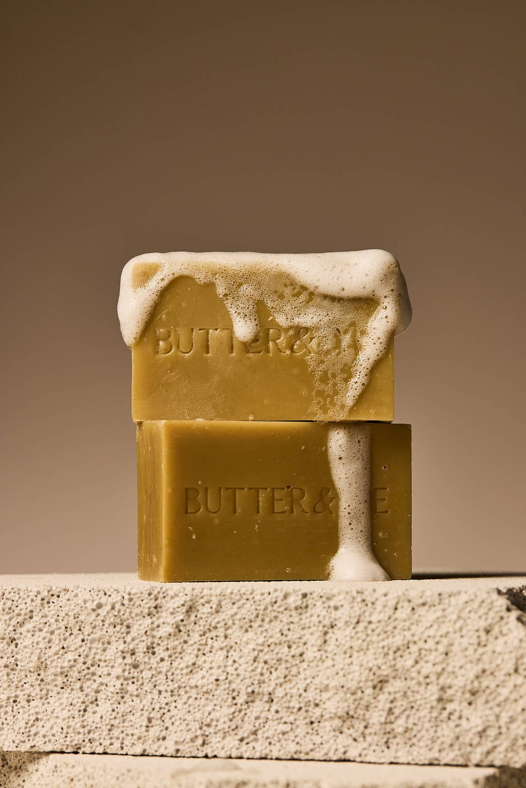 BUTTER & LYE - Savon Corps à l'Herbe de Blé