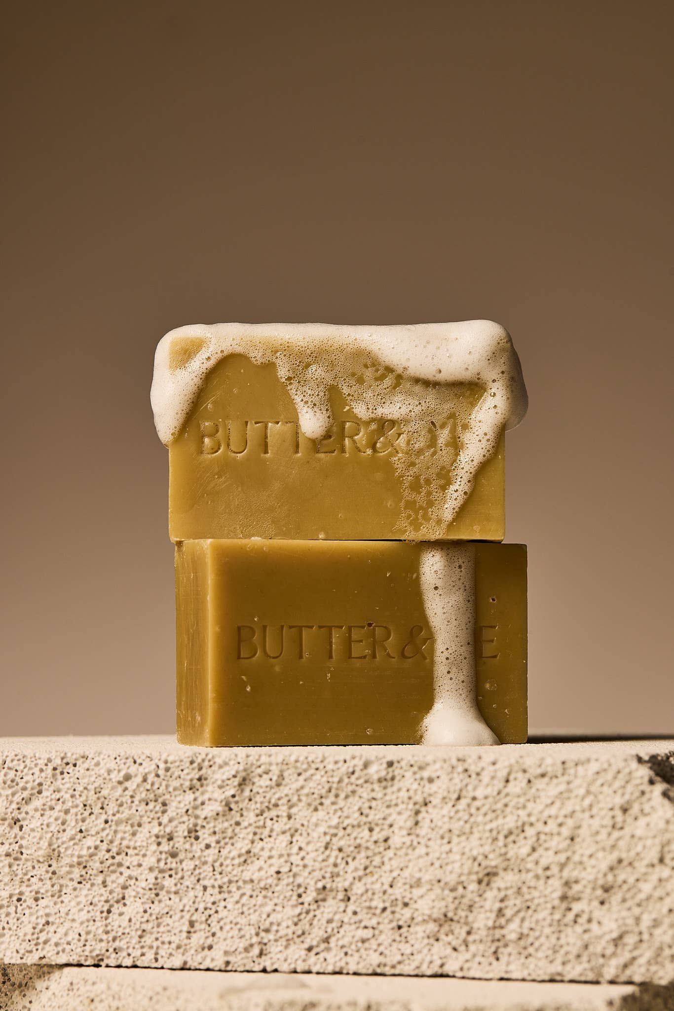 BUTTER & LYE - Savon Corps à l'Herbe de Blé