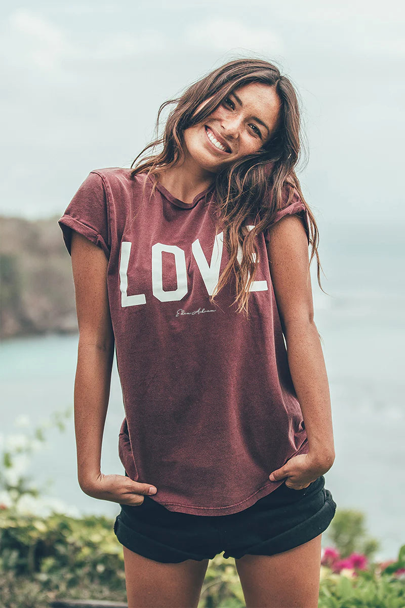 Tee-Shirt Love Burgundy – vue 2 – EDEN ASHRAM | George Genève