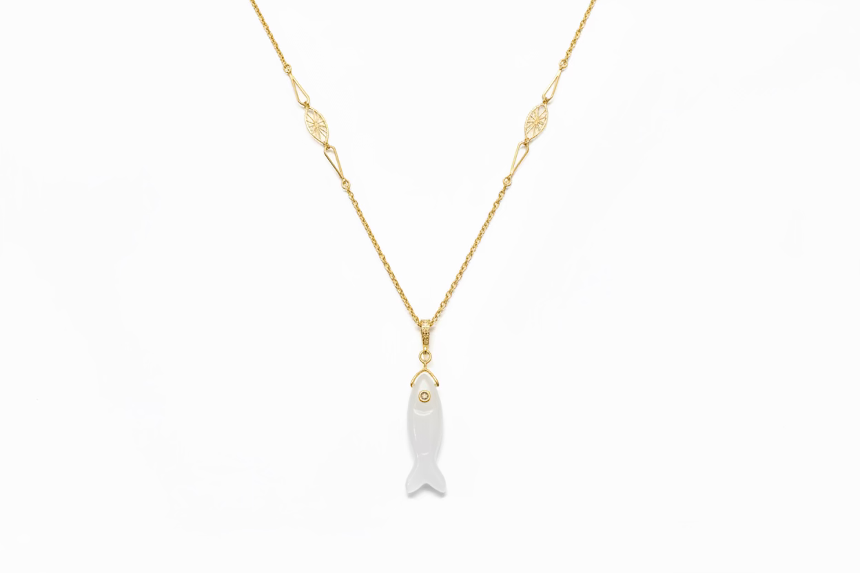 Sautoir Poisson Quartz Blanc – VIRGINIE BERMAN | George Genève